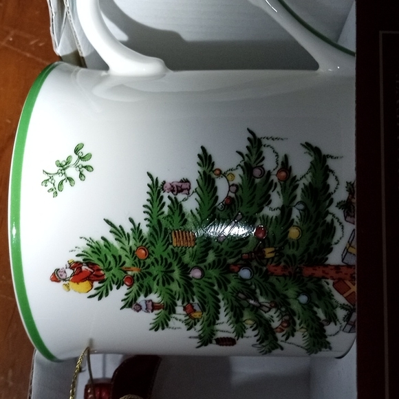 Set Christmas Spode Tree Mug & Puppy in Boot Ornament NIB - Picture 3 of 7